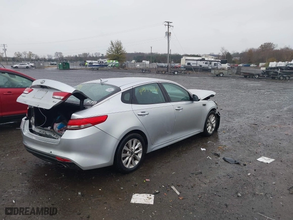 2017 Kia Optima EX with VIN 5XXGU4L37HG129248, listed as a IAAI auction lot 40833561 with 120,671 mi miles. Bid and sale history available at carsss.com. Image 4.