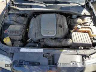 2006 Chrysler 300 C with VIN 2C3LA63H46H171695, listed as a Copart auction lot 47205915 with 103,403 mi miles and Clean Title. Bid and sale history available at carsss.com. Image 11.