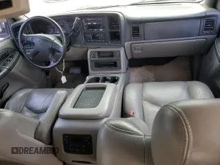 2003 Chevrolet Tahoe Z71 with VIN 1GNEK13Z63R160102, listed as a Copart auction lot 55401874 with 219,194 mi miles and Salvage Title. Bid and sale history available at carsss.com. Image 8.