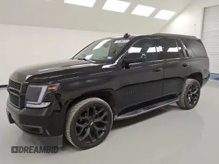 2019 Chevrolet Tahoe LT z VIN 1GNSCBKC4KR142943, wystawiony jako Copart lot #55077025 z przebiegiem 127 969 mil mil oraz Czysty tytuł • Clean title. Historia ofert i sprzedaży dostępna na DreamBid. Obrazek 1.