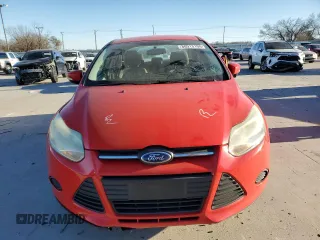 2014 Ford Focus SE with VIN 1FADP3F25EL425796, listed as a Copart auction lot 88913105 with 95,217 mi miles and Salvage Title. Bid and sale history available at carsss.com. Image 5.