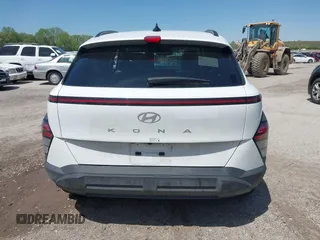 2024 Hyundai Kona SEL with VIN KM8HB3AB7RU147464, listed as a IAAI auction lot 42050923 with 21,165 mi miles. Bid and sale history available at carsss.com. Image 15.