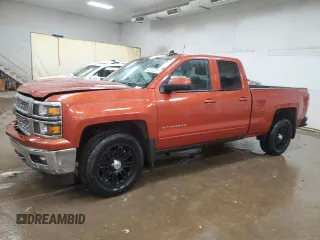 2015 Chevrolet Silverado 1500 LT with VIN 1GCVKREC2FZ209414, listed as a Copart auction lot 45033215 with 93,185 mi miles and Clean Title. Bid and sale history available at carsss.com. Image 1.