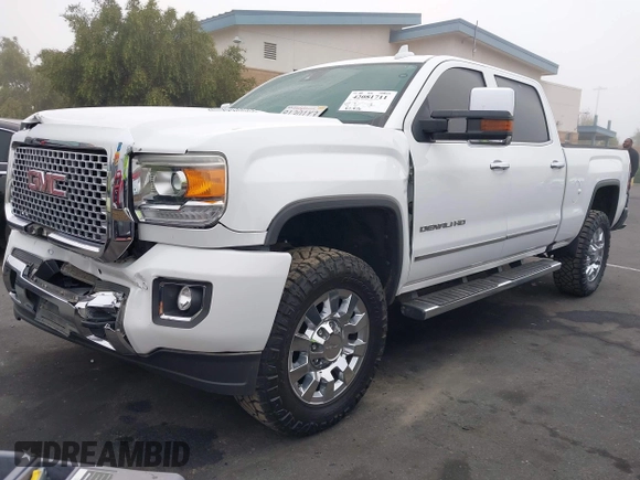 2015 GMC Sierra 2500HD Denali with VIN 1GT120E85FF681680, listed as a IAAI auction lot 42081711 with 67,676 mi miles and . Bid and sale history available at DreamBid. Image 17.