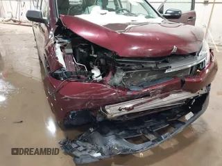 2014 Honda CR-V LX with VIN 5J6RM4H30EL047319, listed as a IAAI auction lot 41393975 with 76,124 mi miles. Bid and sale history available at carsss.com. Image 6.