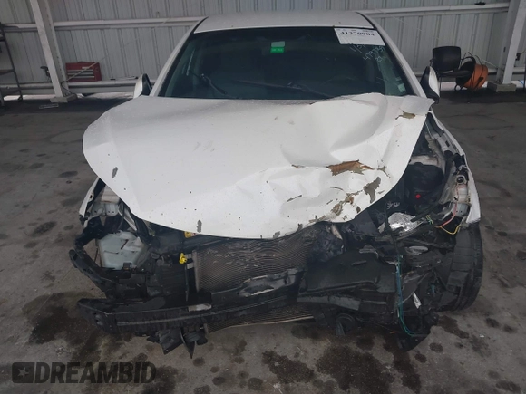 2014 Hyundai Elantra SE with VIN 5NPDH4AE6EH479739, listed as a IAAI auction lot 41370904 with 149,256 mi miles and . Bid and sale history available at DreamBid. Image 6.