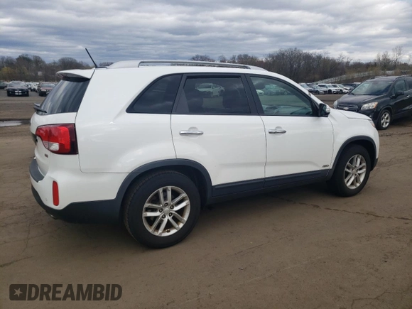 2014 Kia Sorento LX with VIN 5XYKTCA6XEG445254, listed as a Copart auction lot 53290205 with 132,443 mi miles and Salvage Title. Bid and sale history available at carsss.com. Image 3.