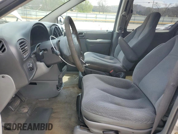 2005 Dodge Caravan SE with VIN 1D4GP25B55B344387, listed as a Copart auction lot 51122075 with 206,971 mi miles and Salvage title. Bid and sale history available at DreamBid. Image 7.