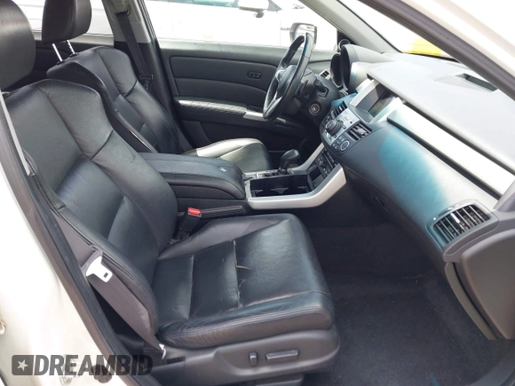 2009 Acura RDX Technology with VIN 5J8TB18509A003714, listed as a IAAI auction lot 42135170 with 195,040 mi miles and . Bid and sale history available at carsss.com. Image 5.