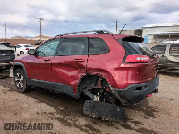 2015 Jeep Cherokee Trailhawk z VIN 1C4PJMBSXFW649425, wystawiony jako Copart lot #52900735 z przebiegiem 89 345 mil mil oraz Szkoda całkowita • Salvage title. Historia ofert i sprzedaży dostępna na DreamBid. Obrazek 14.