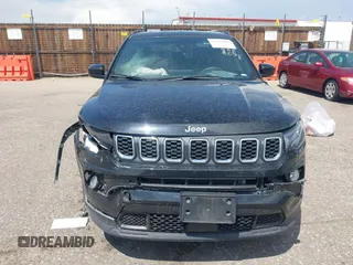 2024 Jeep Compass Latitude with VIN 3C4NJDBN4RT100797, listed as a IAAI auction lot 42572805 with 26,508 mi miles and . Bid and sale history available at DreamBid. Image 12.