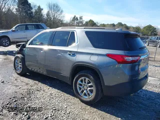 2021 Chevrolet Traverse LT Cloth with VIN 1GNERGKW9MJ210996, listed as a IAAI auction lot 41439953 with 52,099 mi miles. Bid and sale history available at carsss.com. Image 3.