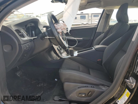 2014 Volvo S60 T5 z VIN YV1612FS0E2295344, wystawiony jako Copart lot #50101125 z przebiegiem 75 959 mil mil oraz Szkody całkowita. Historia ofert i sprzedaży dostępna na DreamBid. Obrazek 7.