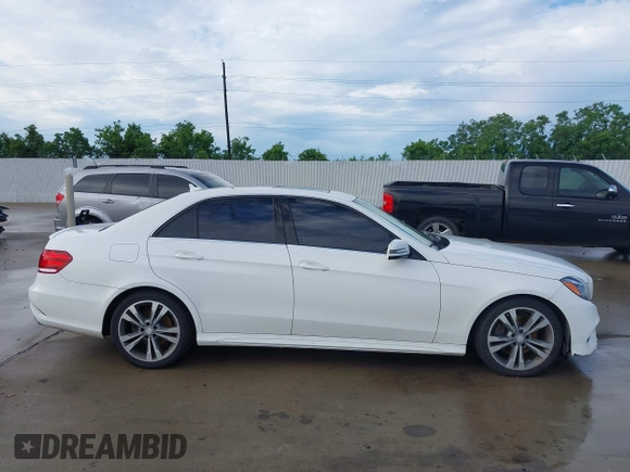 2015 Mercedes-Benz E 350 Sport с VIN WDDHF5KB5FB109831, выставлен на аукционе IAAI как лот 42345153 с пробегом 180 437 миль миль и . История ставок и продаж доступна на DreamBid. Изображение 13.