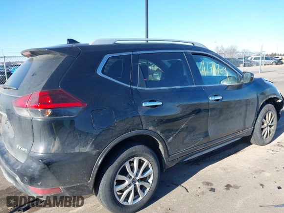 2020 Nissan Rogue SL with VIN 5N1AT2MVXLC744314, listed as a IAAI auction lot 41276709 with 131,804 mi miles and . Bid and sale history available at DreamBid. Image 4.
