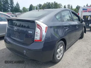 2014 Toyota Prius Four with VIN JTDKN3DUXE0361915, listed as a IAAI auction lot 42785286 with 303,354 mi miles and . Bid and sale history available at DreamBid. Image 4.