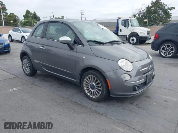 2012 FIAT 500 Lounge z VIN 3C3CFFCRXCT119565, wystawiony jako IAAI lot #42449541 z przebiegiem 93 367 mil mil oraz . Historia ofert i sprzedaży dostępna na DreamBid. Obrazek 1.
