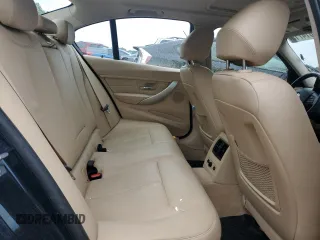 2013 BMW 3 Series 328i xDrive z VIN WBA3B3C50DJ969679, wystawiony jako Copart lot #58814715 z przebiegiem 74 320 mil mil oraz Szkoda całkowita • Salvage title. Historia ofert i sprzedaży dostępna na DreamBid. Obrazek 10.