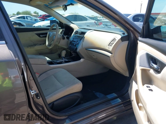 2015 Nissan Altima SL z VIN 1N4AL3AP1FC222925, wystawiony jako IAAI lot #42504682 z przebiegiem 104 012 mil mil oraz . Historia ofert i sprzedaży dostępna na DreamBid. Obrazek 5.