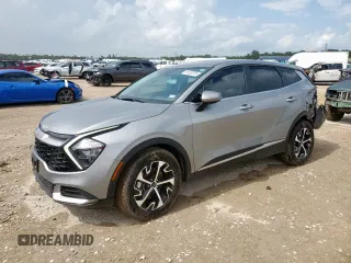 2024 Kia Sportage EX with VIN KNDPV3DFXR7289652, listed as a Copart auction lot 61652555 with 16,986 mi miles and Salvage title. Bid and sale history available at DreamBid. Image 1.