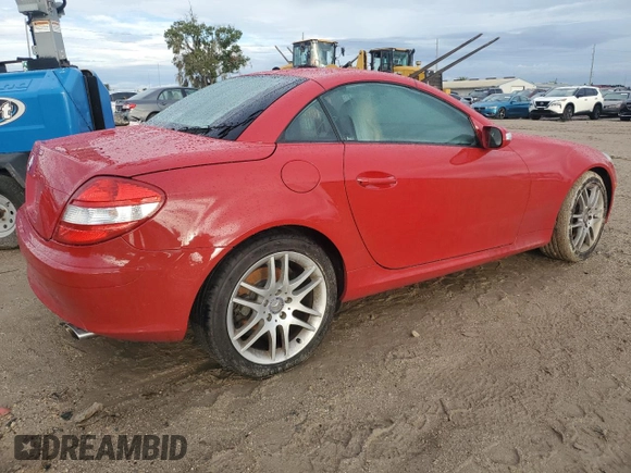 2007 Mercedes-Benz SLK-Class 3.0L with VIN WDBWK54F87F146734, listed as a Copart auction lot 73924854 with 0 mi miles and Non Repairable. Bid and sale history available at carsss.com. Image 3.