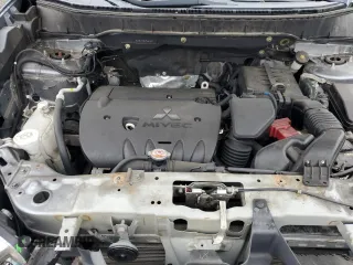 2016 Mitsubishi Outlander ES with VIN JA4AR3AW9GZ034047, listed as a Copart auction lot 58506225 with 47,169 mi miles and Salvage title. Bid and sale history available at DreamBid. Image 11.