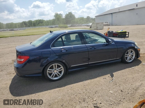 2012 Mercedes-Benz C 300 Sport с VIN WDDGF8BB7CR230330, выставлен на аукционе Copart как лот 62830105 с пробегом 104 116 миль миль и Чистый • Clean title. История ставок и продаж доступна на DreamBid. Изображение 3.