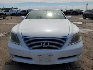 2007 Lexus LS 460 with VIN JTHBL46F675022583, listed as a Copart auction lot 56271485 with 256,234 mi miles and Clean Title. Bid and sale history available at DreamBid. Image 5.