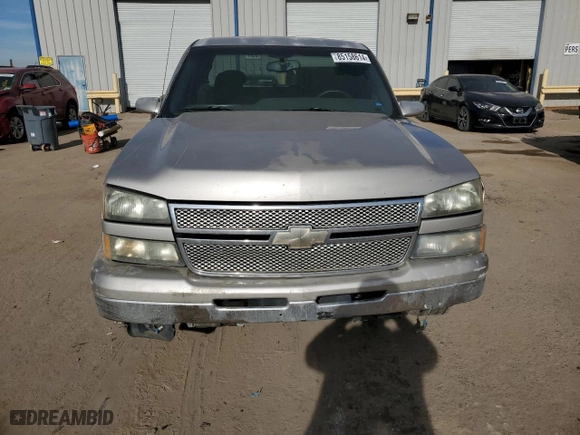 2006 Chevrolet Silverado 1500 LT1 with VIN 2GCEC19T161109502, listed as a Copart auction lot 85158614 with 207,251 mi miles and Salvage Title. Bid and sale history available at carsss.com. Image 5.