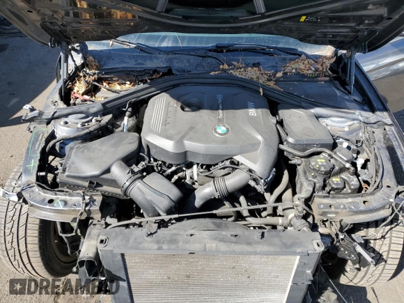 2017 BMW 3 Series 330i xDrive z VIN WBA8D9G3XHNU65604, wystawiony jako Copart lot #49006935 z przebiegiem 86 739 mil mil oraz Szkoda całkowita • Salvage title. Historia ofert i sprzedaży dostępna na DreamBid. Obrazek 12.