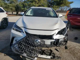 2024 Lexus NX 350h z VIN JTJAKCEZ4R2033931, wystawiony jako Copart lot #43448205 z przebiegiem Nie podano mil oraz Czysty tytuł • Clean title. Historia ofert i sprzedaży dostępna na DreamBid. Obrazek 5.