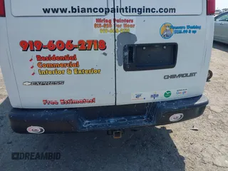 2004 Chevrolet Express Cargo z VIN 1GCFG15X641245676, wystawiony jako IAAI lot #42161041 z przebiegiem 138 993 mil mil oraz . Historia ofert i sprzedaży dostępna na DreamBid. Obrazek 6.