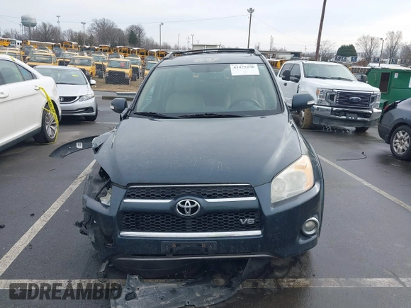 2009 Toyota RAV4 Ltd with VIN 2T3BK31V19W009572, listed as a IAAI auction lot 41475290 with 186,164 mi miles. Bid and sale history available at carsss.com. Image 12.