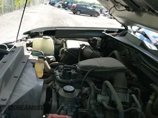 2019 Toyota Tacoma SR с VIN 5TFAX5GNXKX140923, выставлен на аукционе IAAI как лот 43248294 с пробегом 99 056 миль миль и . История ставок и продаж доступна на DreamBid. Изображение 19.
