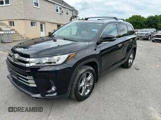 2019 Toyota Highlander Limited with VIN 5TDDZRFH5KS703604, listed as a Copart auction lot 64234335 with 164,735 mi miles and Clean title. Bid and sale history available at DreamBid. Image 1.