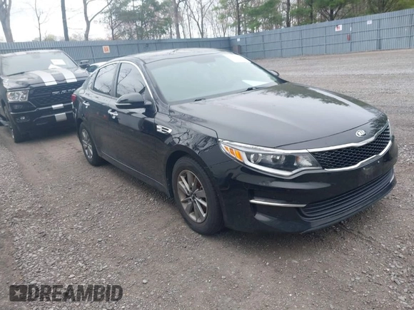 2016 Kia Optima LX Turbo with VIN 5XXGT4L16GG095223, listed as a IAAI auction lot 42096726 with 89,833 mi miles. Bid and sale history available at carsss.com. Image 1.
