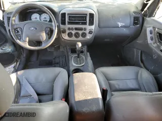 2005 Ford Escape XLT with VIN 1FMCU031X5KA29048, listed as a Copart auction lot 46323555 with 0 mi miles and Salvage Title. Bid and sale history available at carsss.com. Image 8.