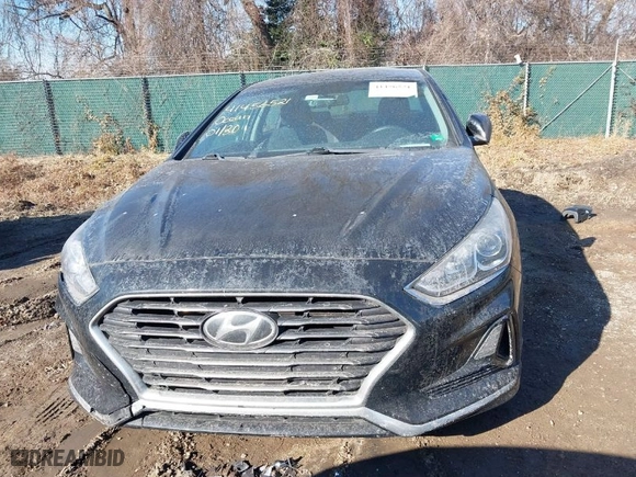 2019 Hyundai Sonata SE with VIN 5NPE24AF9KH755681, listed as a IAAI auction lot 41456521 with 128,345 mi miles. Bid and sale history available at carsss.com. Image 12.