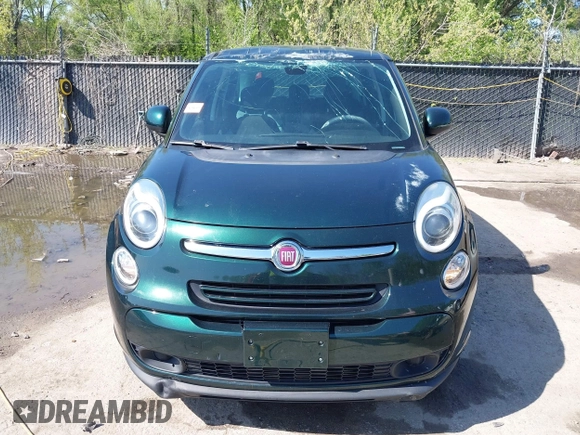 2014 FIAT 500L Easy with VIN ZFBCFABH4EZ022268, listed as a IAAI auction lot 42060203 with 106,918 mi miles. Bid and sale history available at carsss.com. Image 13.