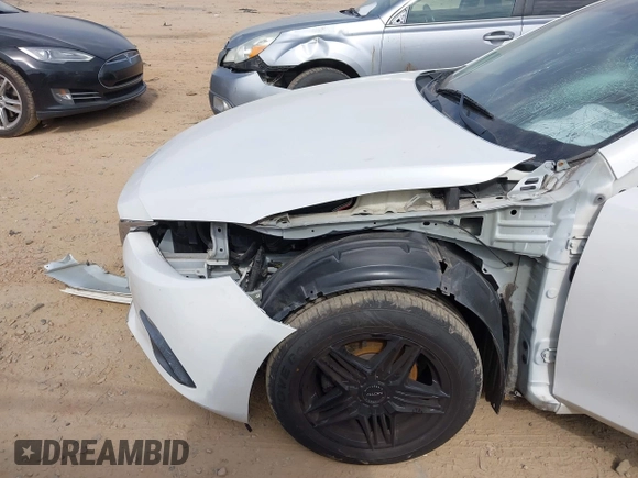 2015 Mazda 3 i Sport with VIN 3MZBM1U75FM234051, listed as a IAAI auction lot 41674687 with 101,470 mi miles and . Bid and sale history available at carsss.com. Image 6.
