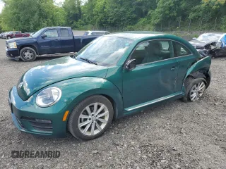 2018 Volkswagen Beetle S with VIN 3VWFD7AT3JM702437, listed as a Copart auction lot 64231555 with 139,053 mi miles and Salvage title. Bid and sale history available at DreamBid. Image 1.