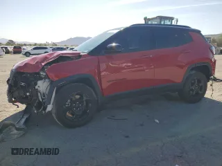 2024 Jeep Compass Trailhawk with VIN 3C4NJDDN3RT585348, listed as a Copart auction lot 53339075 with 1,355 mi miles and Salvage title. Bid and sale history available at DreamBid. Image 1.
