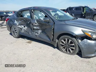 2016 Nissan Altima 2.5 S with VIN 1N4AL3AP3GC234477, listed as a IAAI auction lot 41860302 with 153,667 mi miles. Bid and sale history available at carsss.com. Image 6.