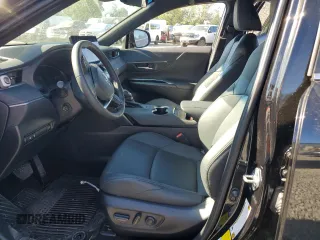 2024 Toyota Venza LE with VIN JTEAAAAH5RJ156386, listed as a Copart auction lot 62255784 with 8,158 mi miles and Salvage Title. Bid and sale history available at carsss.com. Image 7.