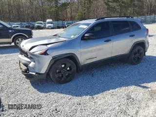 2016 Jeep Cherokee Altitude with VIN 1C4PJLAB8GW324673, listed as a Copart auction lot 50085625 with 117,588 mi miles and Salvage title. Bid and sale history available at DreamBid. Image 1.