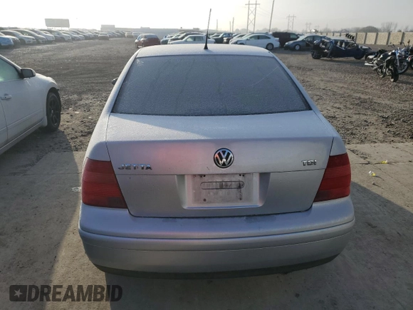 2002 Volkswagen Jetta GLS с VIN 3VWSP69M92M075662, выставлен на аукционе Copart как лот 43658175 с пробегом Не указан миль и Списание • Salvage title. История ставок и продаж доступна на DreamBid. Изображение 6.