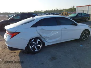 2023 Hyundai Elantra Limited z VIN KMHLN4AJ2PU074306, wystawiony jako IAAI lot #42277954 z przebiegiem 21 487 mil mil oraz . Historia ofert i sprzedaży dostępna na DreamBid. Obrazek 6.