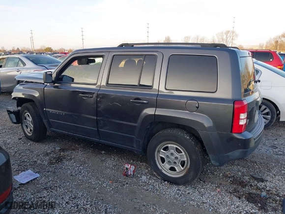 2017 Jeep Patriot Sport with VIN 1C4NJPBB1HD166980, listed as a IAAI auction lot 41208398 with 137,390 mi miles. Bid and sale history available at carsss.com. Image 14.