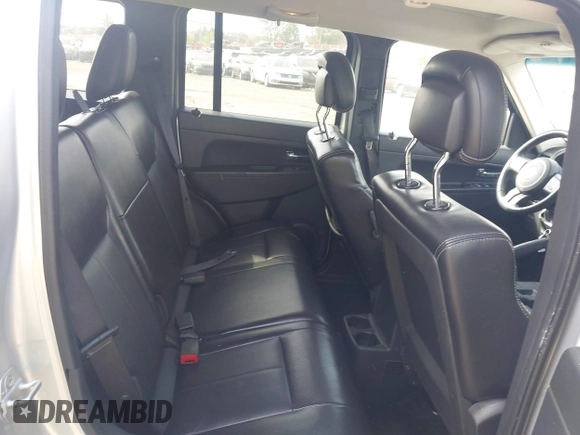 2012 Jeep Liberty Sport z VIN 1C4PJMAK7CW203620, wystawiony jako IAAI lot #42135469 z przebiegiem 163 127 mil mil oraz . Historia ofert i sprzedaży dostępna na DreamBid. Obrazek 8.