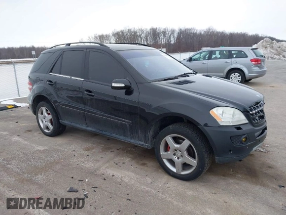 2007 Mercedes-Benz M 350 with VIN 4JGBB86E27A206926, listed as a IAAI auction lot 41398635 with 197,884 mi miles and . Bid and sale history available at DreamBid. Image 1.